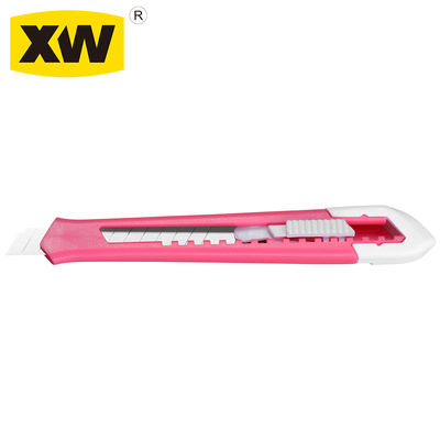 Un bon prix. Lames de cutter en acier à haute teneur en carbone 18MM, outils de coupe, plastique SX63N en ligne